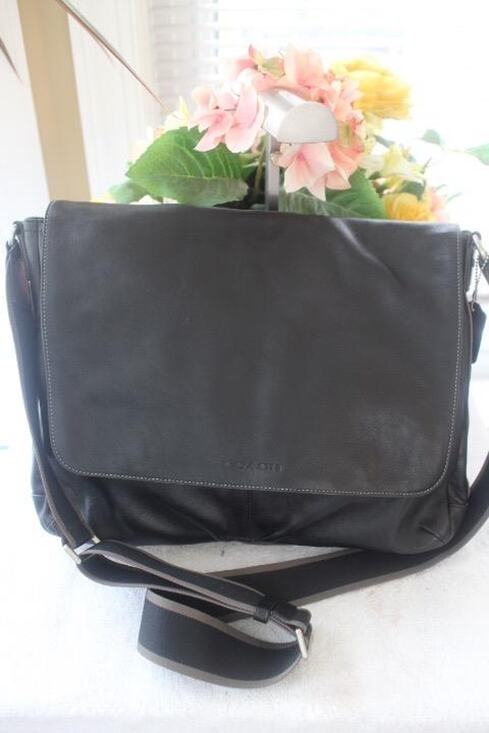 Coach Other - (Z) COACH HERITAGE LEATHER MESSENGER (COACH F70556) SILVER/BLK (900